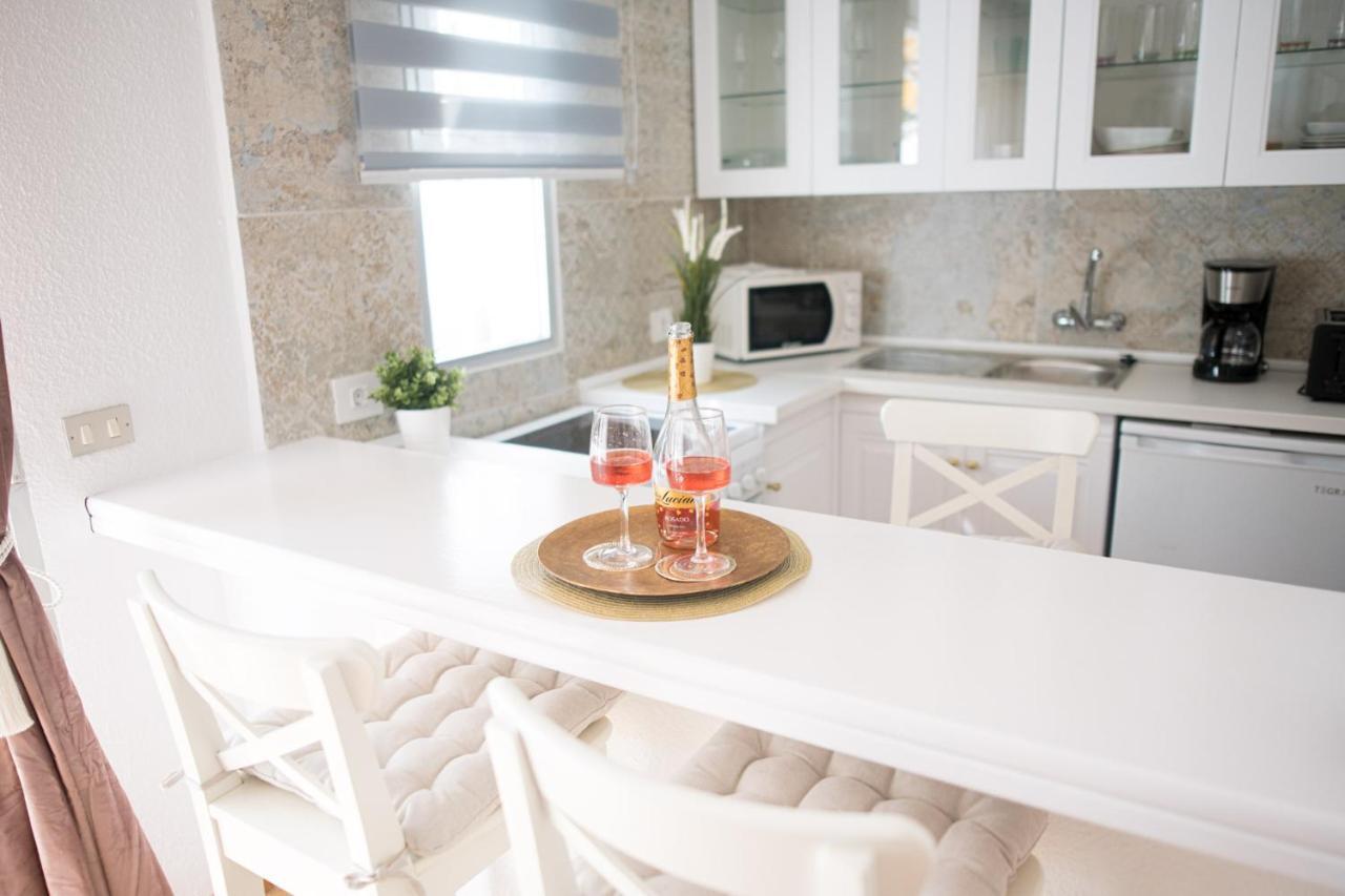 Adults Only Sunny Quiet Apartment In Center Of Las Americas Arona  Exteriér fotografie